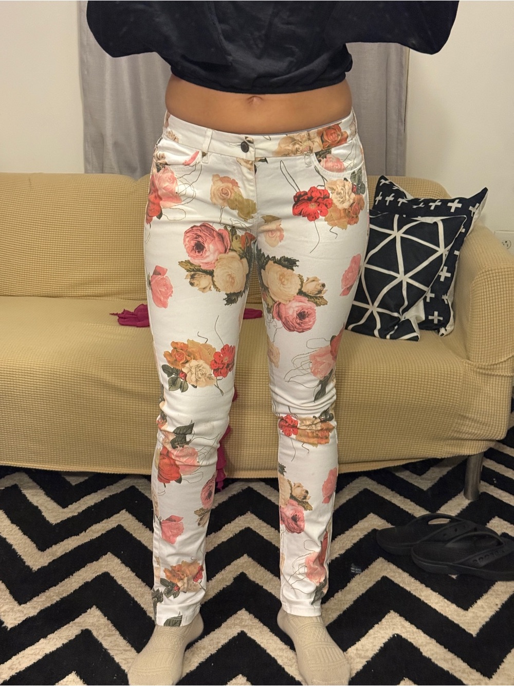 PacSun White Floral Skinny low rise Jeans with Multi-Color Rose Print